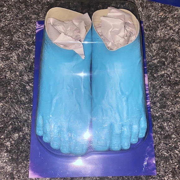 Imran Potato Caveman Slippers (Smurf) - Picture 2 of 3